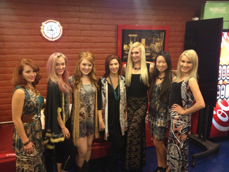 Models with Allie Ollie backstage at NM Style for KASA-2