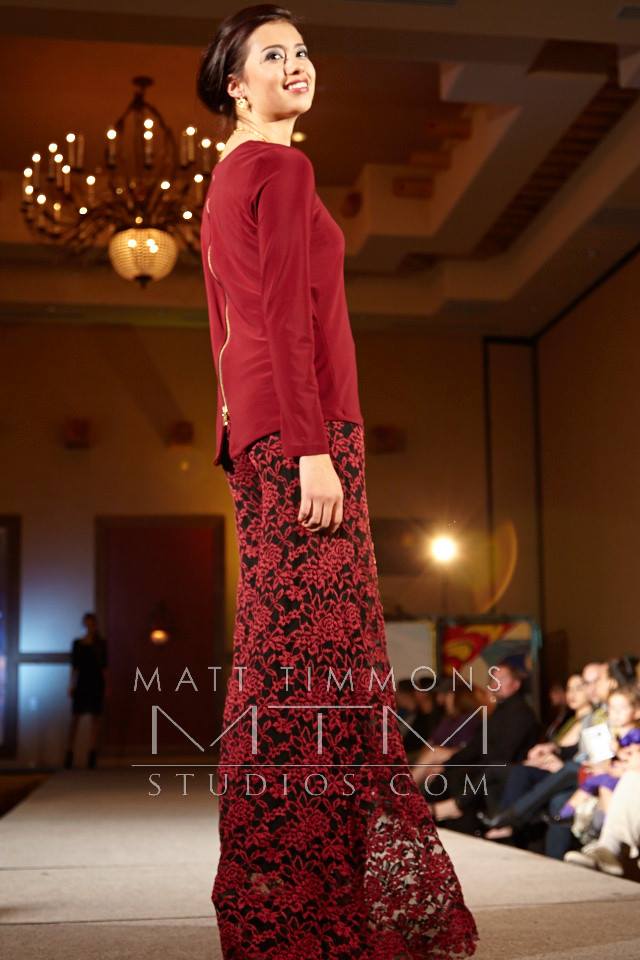 burgundy zipper tee and burgundy lace palazzo pant in holiday collection available for open house only at allie ollie