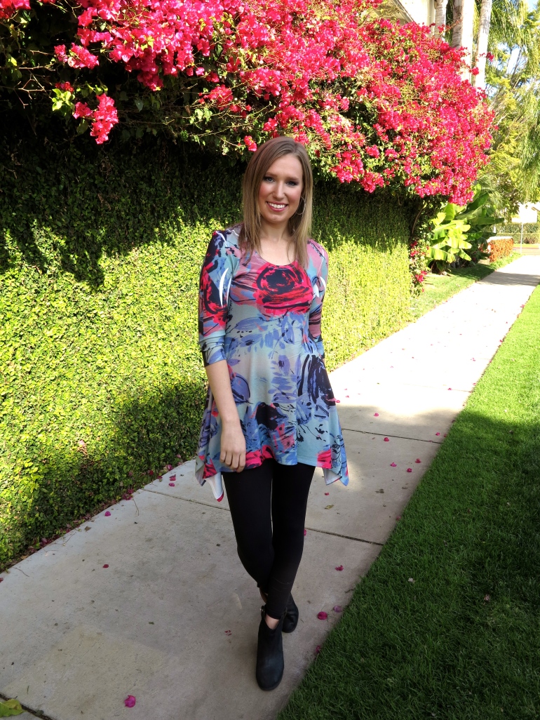 Allie Ollie With Love Everything's Coming Up Roses Tunic